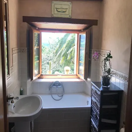 La Casa Del Castano بيت للعطل فيغاديو