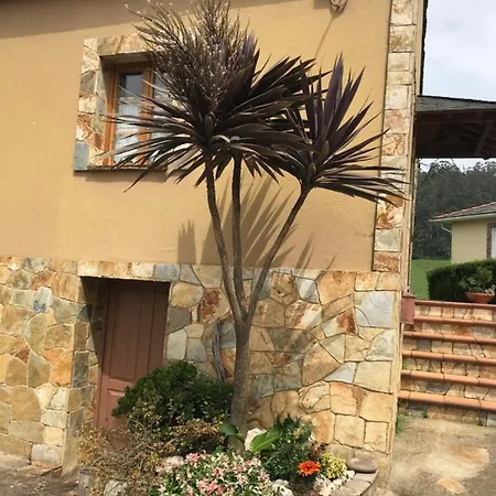 La Casa Del Castaño * Vegadeo