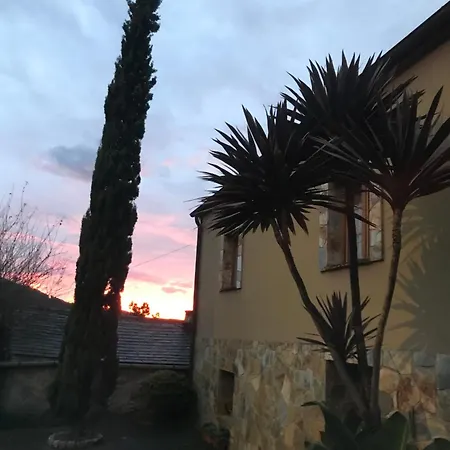 La Casa Del Castano Holiday home *